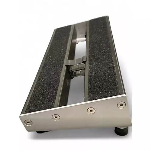 Used D'Addario Xpnd Pedal Board