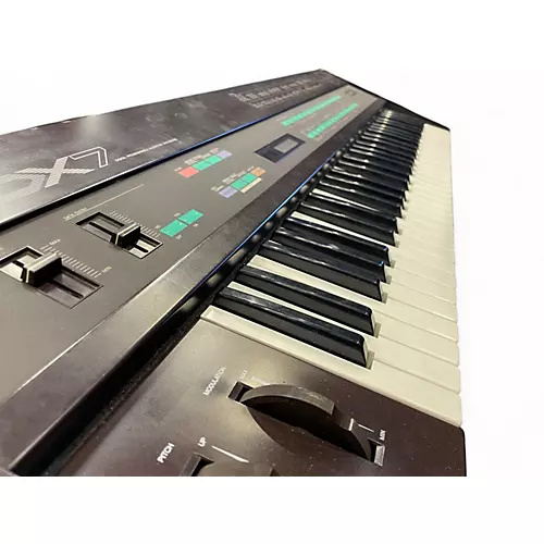 Used Yamaha Dx7 Synthesizer