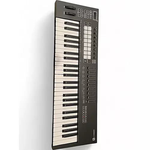 Used Novation LAUNCHKEY 49