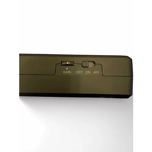 Used IK Multimedia i Rig pre 2