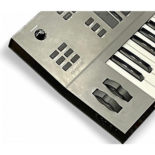 Used Akai Professional MPC Key 61 Keyboard Workstation