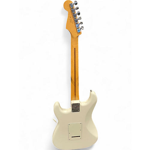 Used Fender Player Stratocaster HSS white Solid Body Electric Guitar white