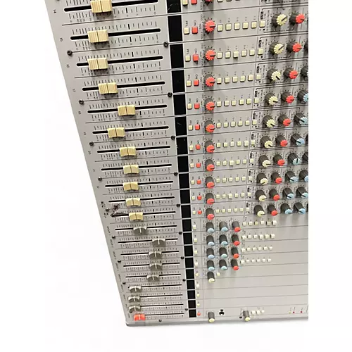 Used Yamaha rm800 Mixer