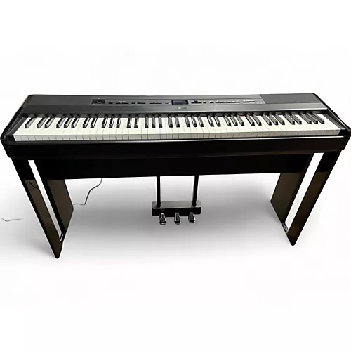 Used Yamaha P-515 Digital Piano