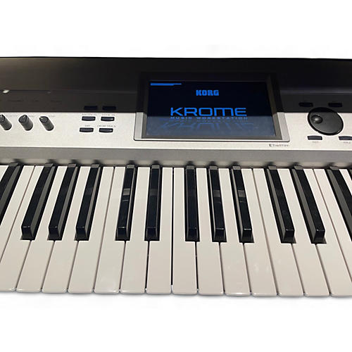 Used KORG Krome 73 Key Keyboard Workstation