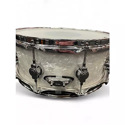 Used DW 5.5X14 Performance Series Snare Pearl White Drum Pearl White 10