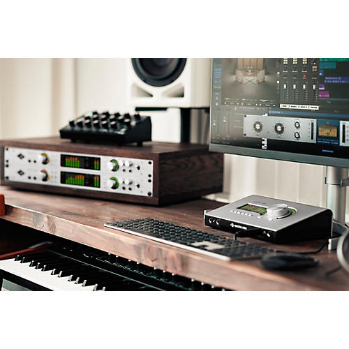 Universal Audio Apollo x4 Gen 2 12x18 Thunderbolt 3 Audio Interface Essentials
