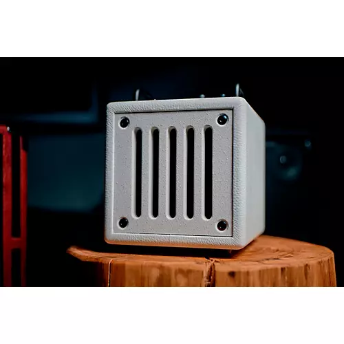 Phil Jones Bass X-4 Nanobass 1x4 35W Bass Combo Amp Black