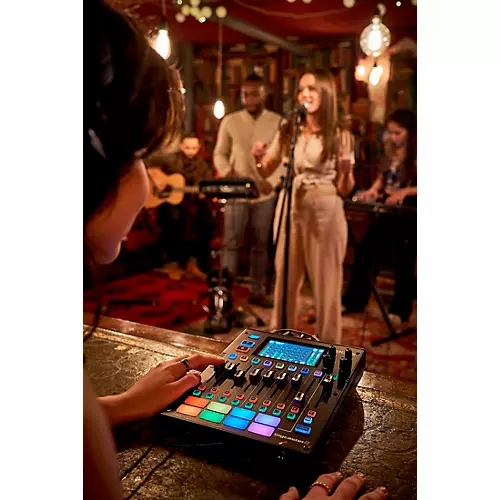 BOSS Gigcaster 8 Streaming Mixer