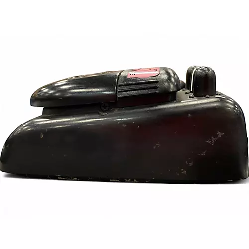 Used Ibanez Soundtank Tremolo Effect Pedal