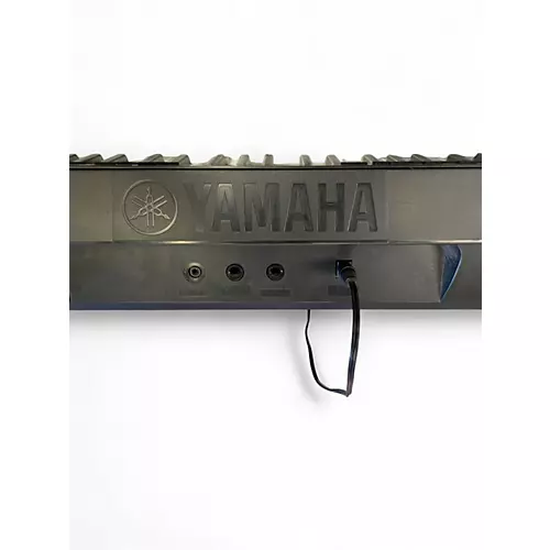Used Yamaha PSRE273 Portable Keyboard