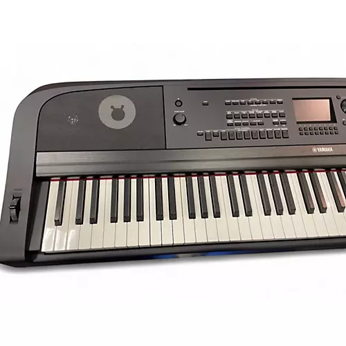 Used Yamaha DGX670 Digital Piano