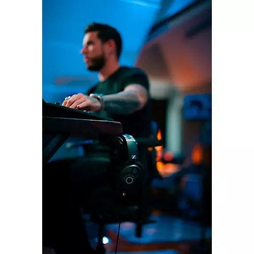 Sennheiser HD 490 PRO Plus Professional Reference Studio Headphones