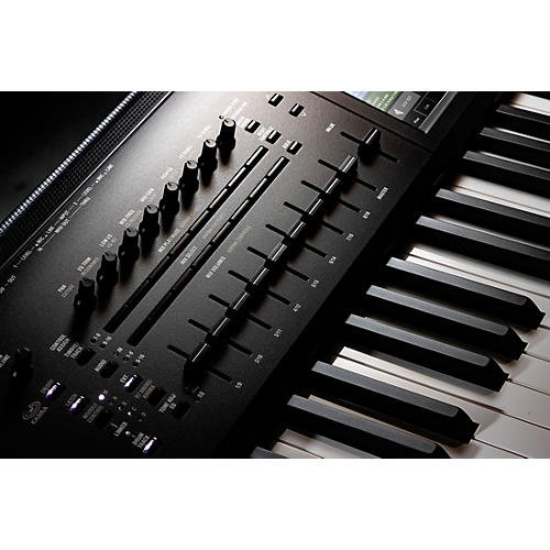 KORG KRONOS 3 73-Key Weighted Workstation