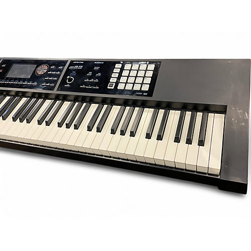 Used 2010s Roland FA08 Keyboard Workstation