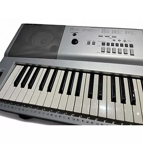 Used Yamaha DGX220 Portable Keyboard