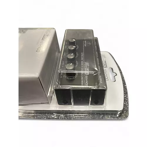 Used Behringer MX400 Unpowered Mixer