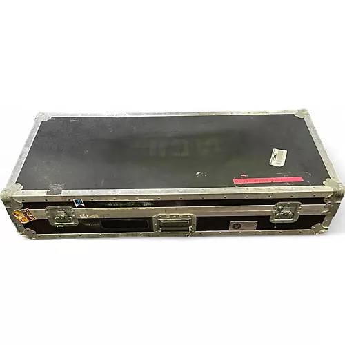 Used Bradshaw Designs Pedalboard Pedal Board