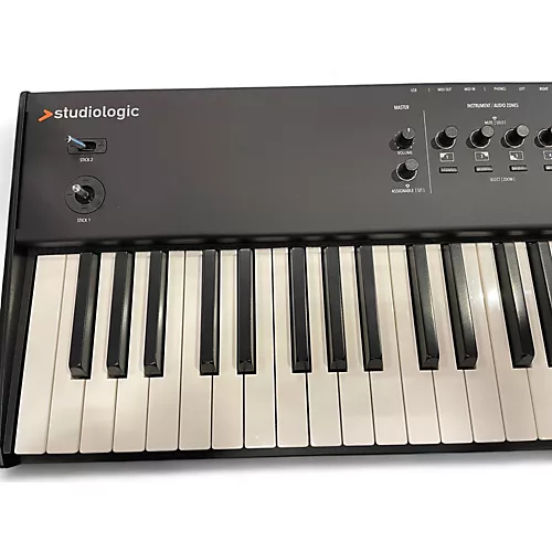 Used Studiologic Numax 73 Stage Piano