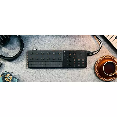 Yamaha SEQTRAK Music Creation Station Black