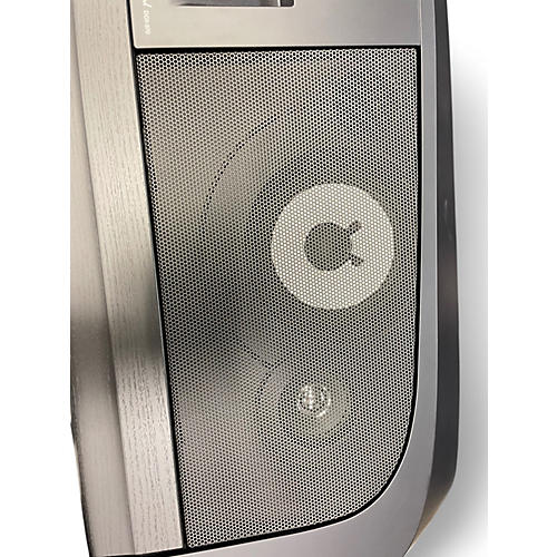 Used Yamaha Portable Grand DGX670 Keyboard Workstation