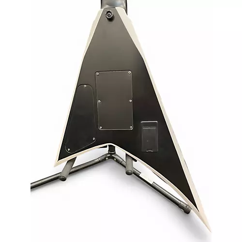 Used Jackson RRX24-MG7 Black with Silver Pinstripes Solid Body Electric Guitar Black with Silver Pinstripes