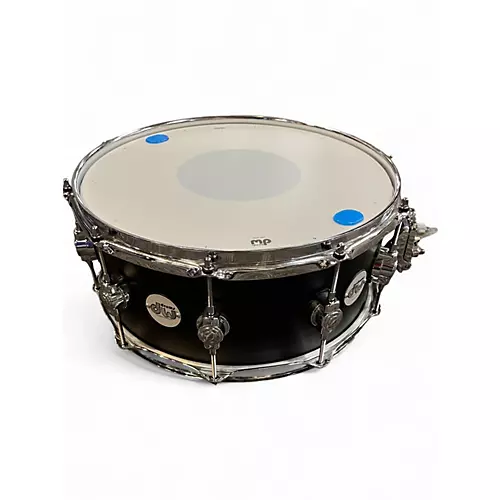 Used DW 5 Piece Design Series Black Drum Kit Black