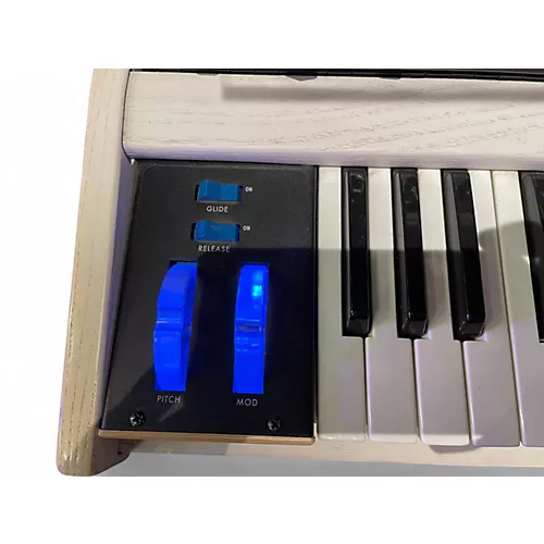 Used Moog Minimoog Voyager Synthesizer