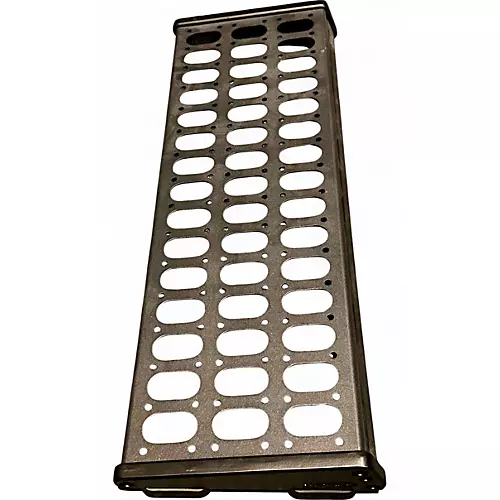 Used Livewire PB300 Pedal Board