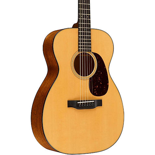 Martin Standard Series 00-18 Grand Concert Acoustic Guitar Natural