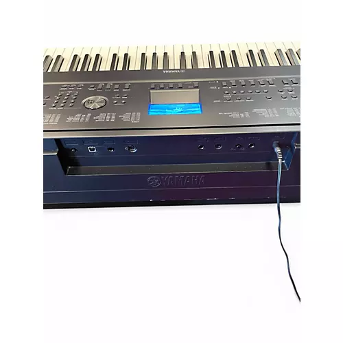 Used Yamaha DGX660 Portable Keyboard
