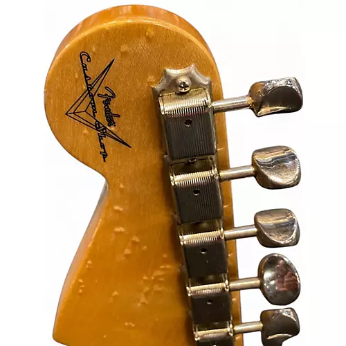 Used 2010 Fender 1960S Stratocaster 2 Tone Sunburst Solid Body Electric Guitar 2 Tone Sunburst