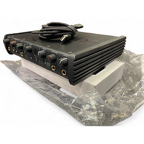 Used IK Multimedia Axe I/O Audio Interface