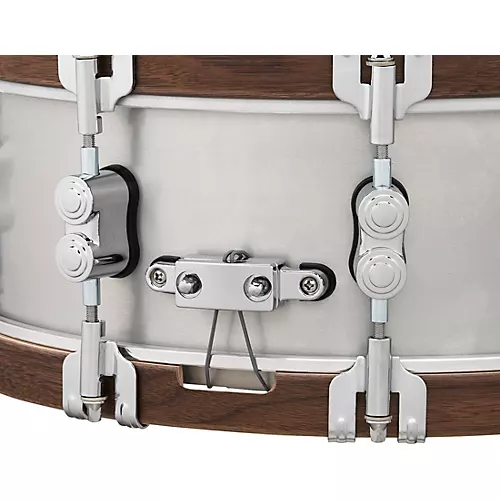 PDP by DW Concept Select Aluminum Snare Drum With Walnut Hoops 14 x 5 in. Aluminum