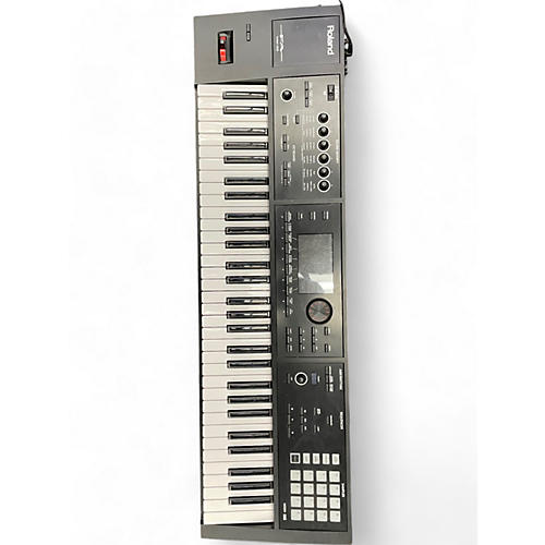 Used Roland Fantom 06 Keyboard Workstation