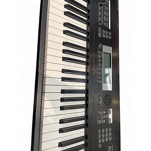 Used KORG TR88 Keyboard Workstation