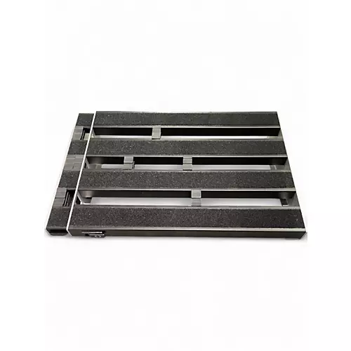 Used D'Addario xpnd Pedal Board