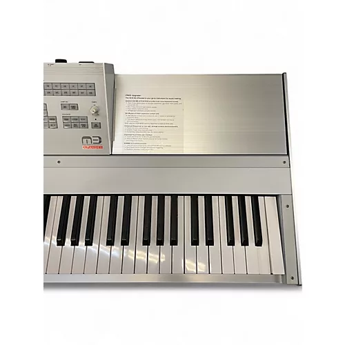 Used KORG M3 88 Key Keyboard Workstation