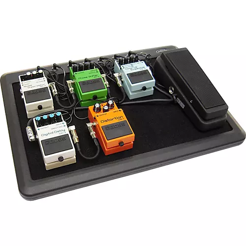SKB PS-8 8-Port 9VDC Powered Pedalboard Black