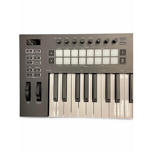 Used Novation Launchkey 25 Key MIDI Controller
