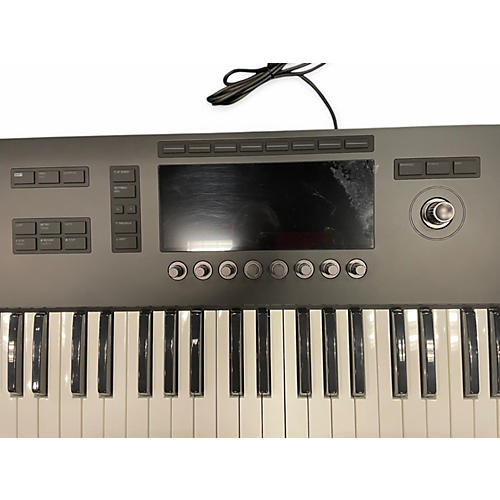 Used Native Instruments kontrol s61n MIDI Controller