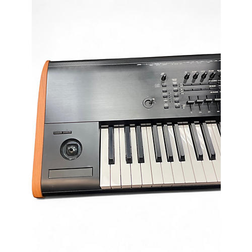 Used KORG Kronos X88 88 Key Keyboard Workstation