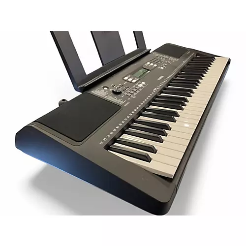 Used Yamaha E373 Portable Keyboard