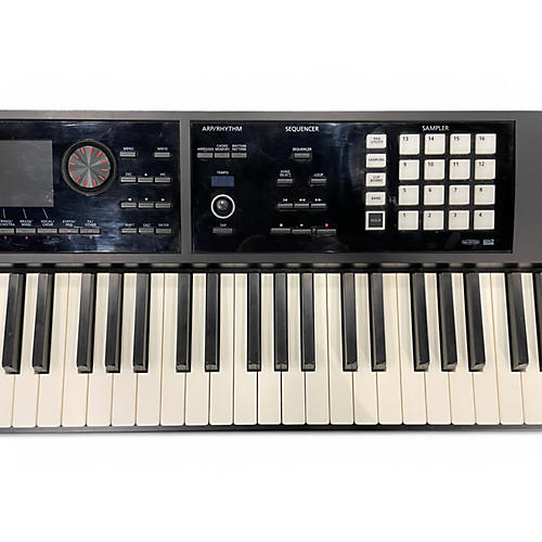 Used 2010s Roland FA08 Keyboard Workstation