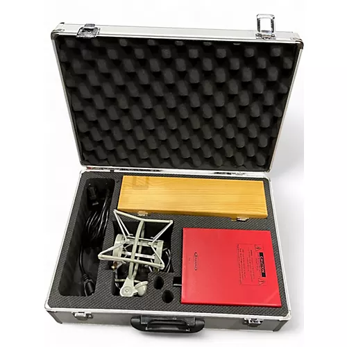 Used Avantone CV12 with PS-12 Power Supply