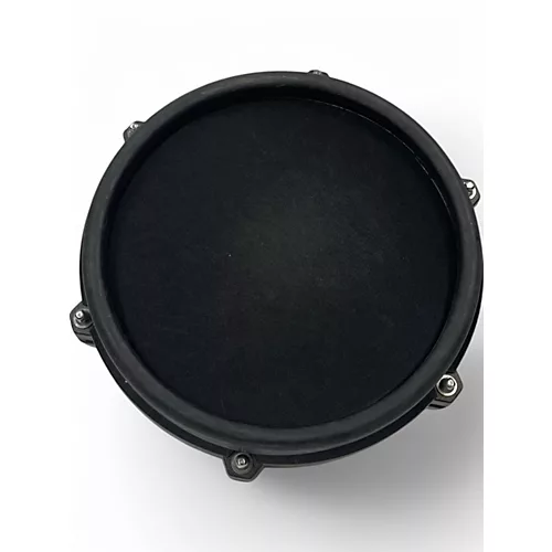 Used Alesis 8