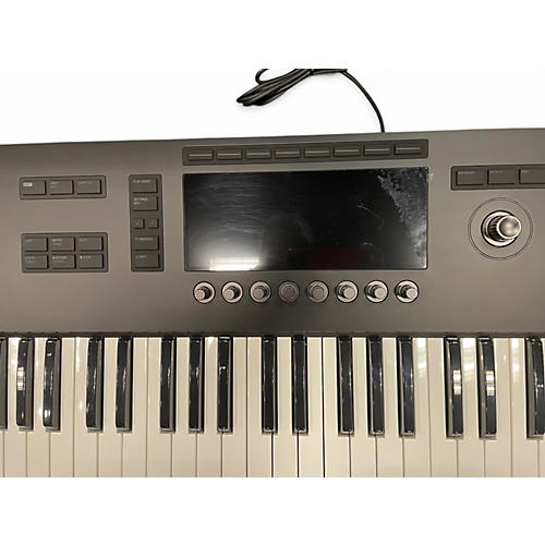 Used Native Instruments kontrol s61n MIDI Controller