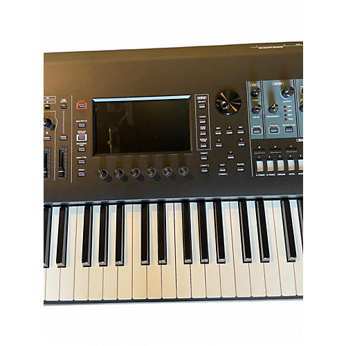 Used Roland Fantom 8 Keyboard Workstation