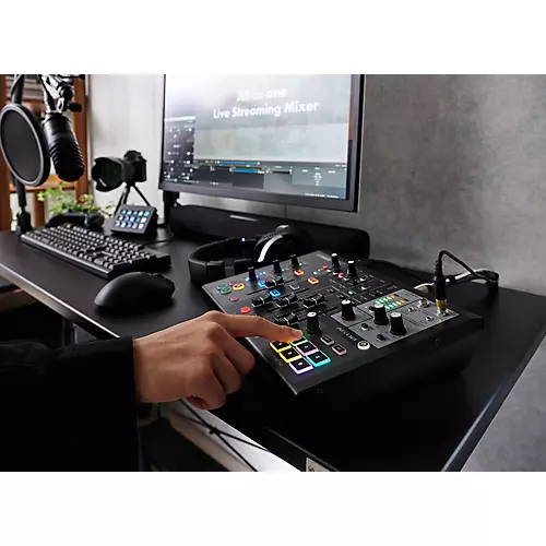 Yamaha AG08 8-Channel Mixer/USB Interface for Mac/PC Black