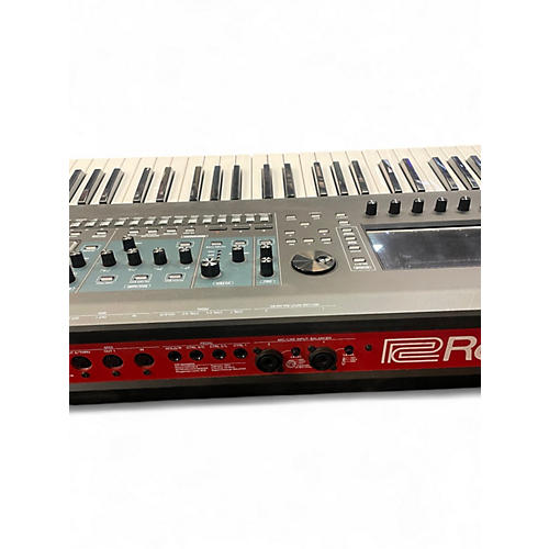 Used Roland Fantom 6 Keyboard Workstation